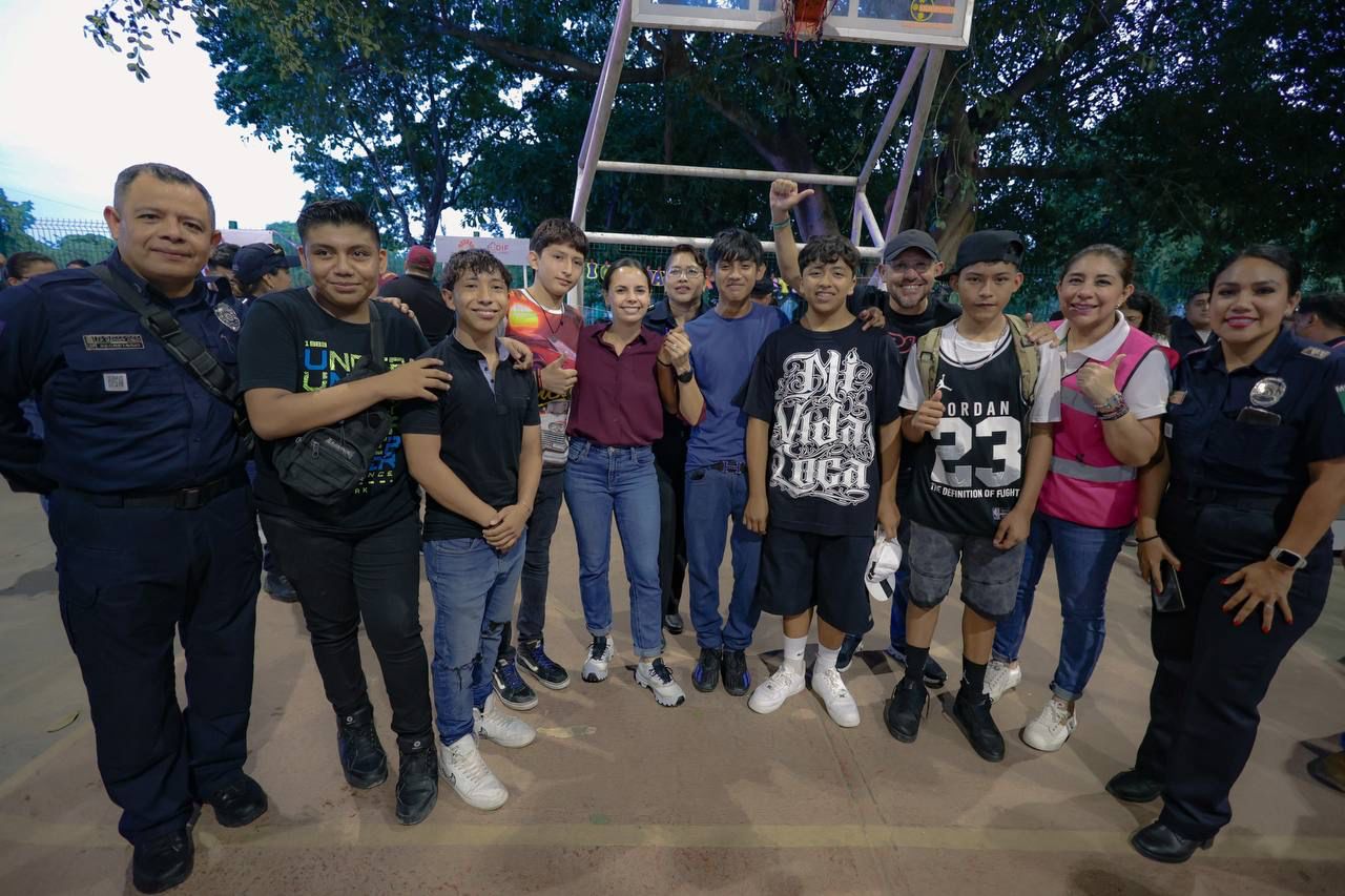 uploads/6/32/01 (431).Jpeg